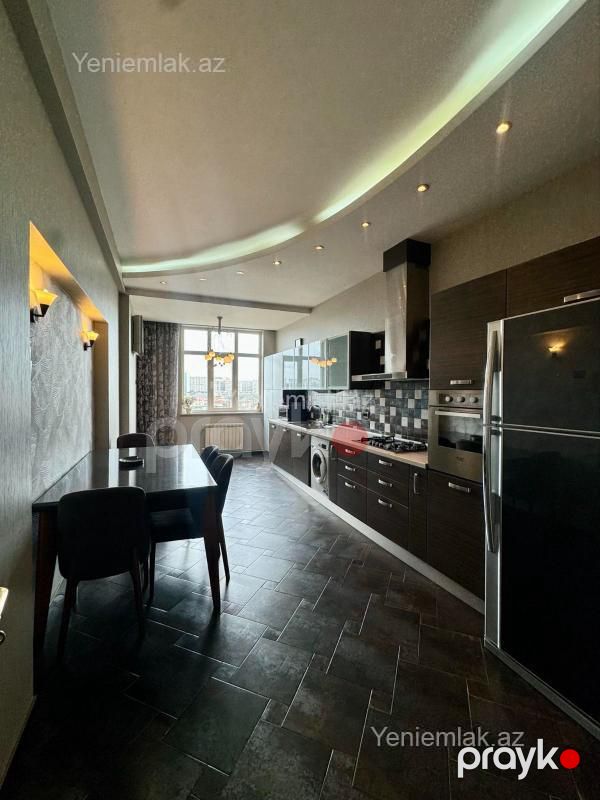 Satılır 4 otaqlı Bina evi menzil (Yeni tikili), 180 m², Xətai rayonu — Mənzil, Bakı (12)