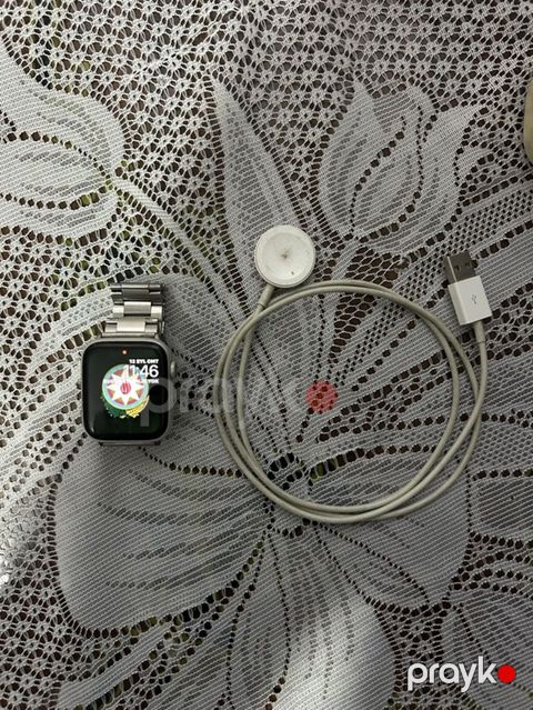 Apple Watch Series 4 (Model A1978) – 44 mm, GPS Xüsusiyyətlər — Digah