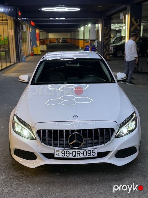 Mercedes C 300, 2.0 L, 2016 il, 163 000 km — Bakı