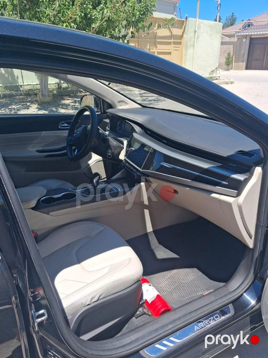 Chery Arrizo 5 sedan - Kuzov: sedan, qara rəng - Salon: açıq bej — Avtomobillər, Bakı (7)
