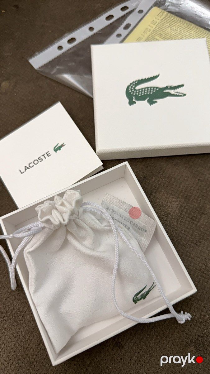 Qolbaq Lacoste — Şəxsi əşyalar, Bakı (9)