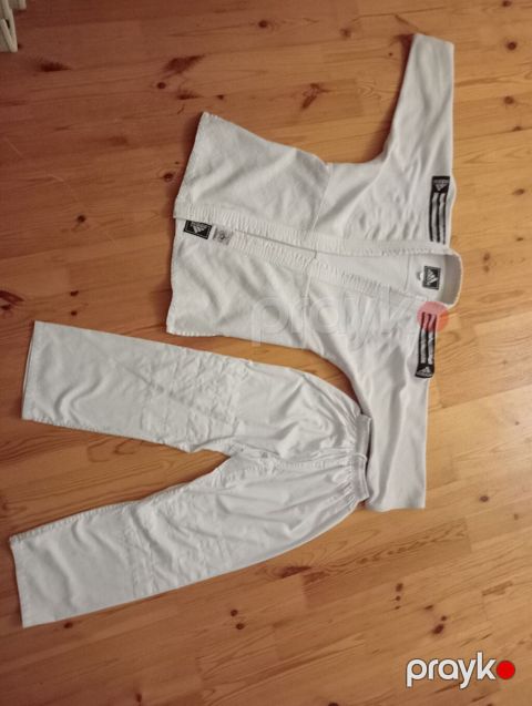 Adidas taekvondo formasının dəsti - Brend: Adidas - Dəst: yuxarı — Digah