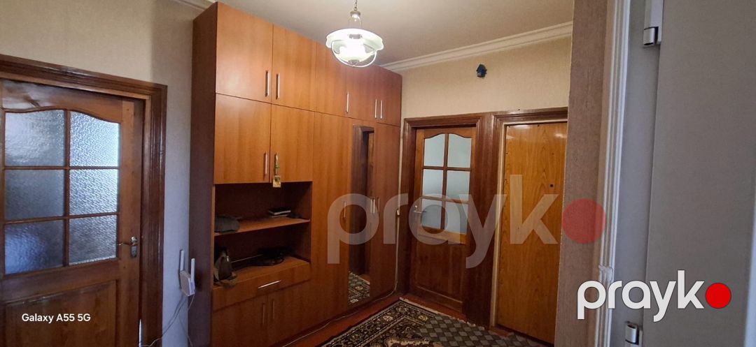 Satılır 4 otaqlı köhnə tikili 100 m² — Mənzil, Bakı (8)