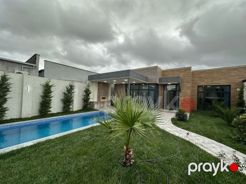 Satılır 4 otaqlı həyət evi/bağ evi 140 m² — Bakı