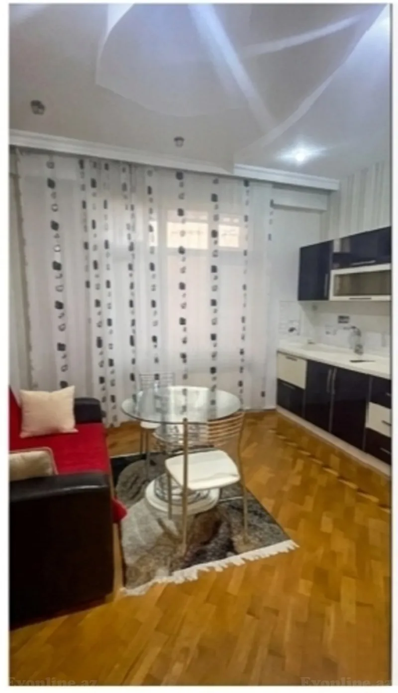 Kirayə verilir 2 otaqlı Mənzil Köhnə tikili 100 m² Bakı, Binəqədi r., Nəsimi m., 6-cı mikrorayon — Mənzil, Bakı (2)