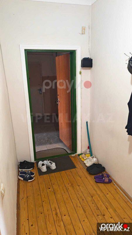 Binəqədi rayonunda 3 otaqlı Köhnə tikili Satılır, 75 m² — Mənzil, Bakı (7)