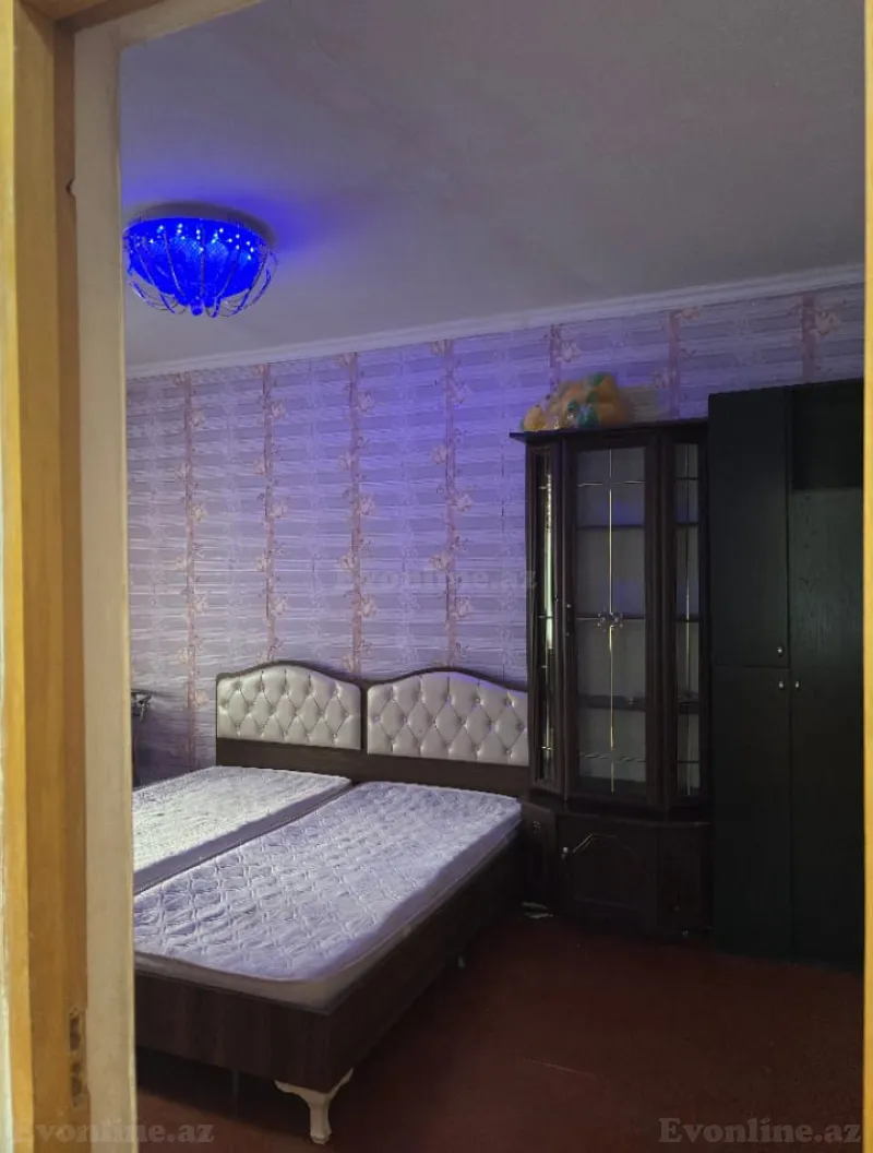 Kirayə verilir 3 otaqlı Həyət evi 64 m² Bakı, Səbail r., İçərişəhər m., Badamdar — Bakı