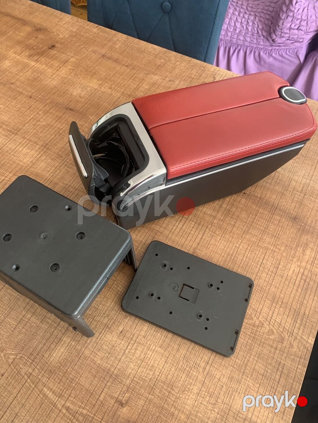 Toyota prius C arxa sol stopu.ve qolluq ikisi bir yerdede satilir tek — Avtomobil işığı, Bakı (4)