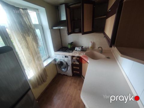 Kirayə 3 otaqlı Bina evi menzil (Köhnə tikili), 75 m², Yasamal rayonu