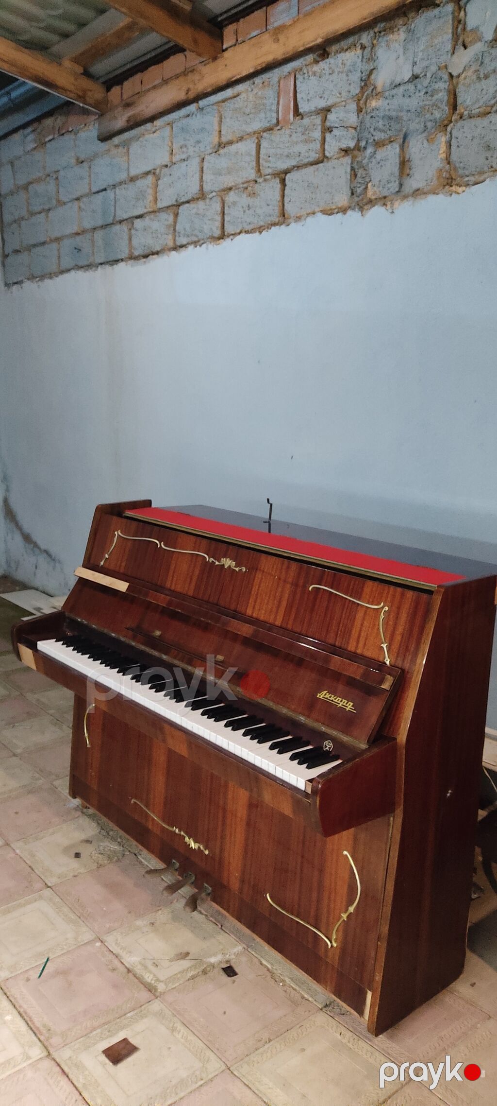 Piano, Akkord, Akustik, İşlənmiş, Ünvandan götürmə — Pianino və digər klaviş alətləri, Mehdiabad (3)