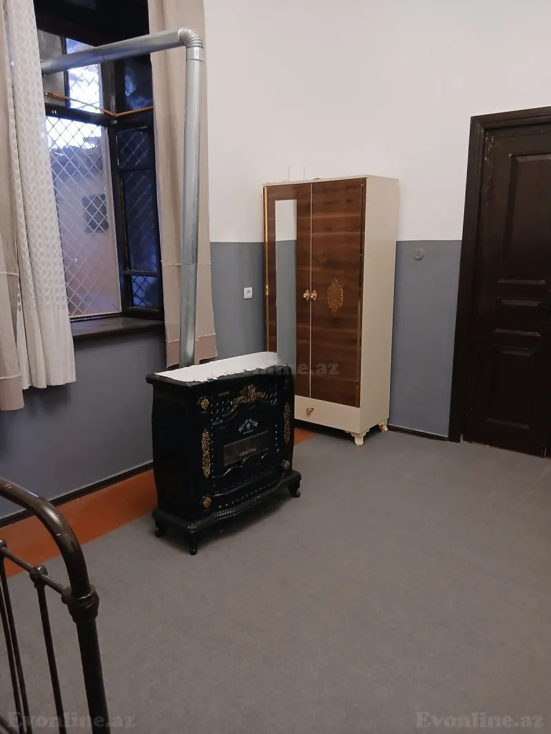 Kirayə verilir 3 otaqlı Həyət evi 75 m² Gəncə — Gəncə