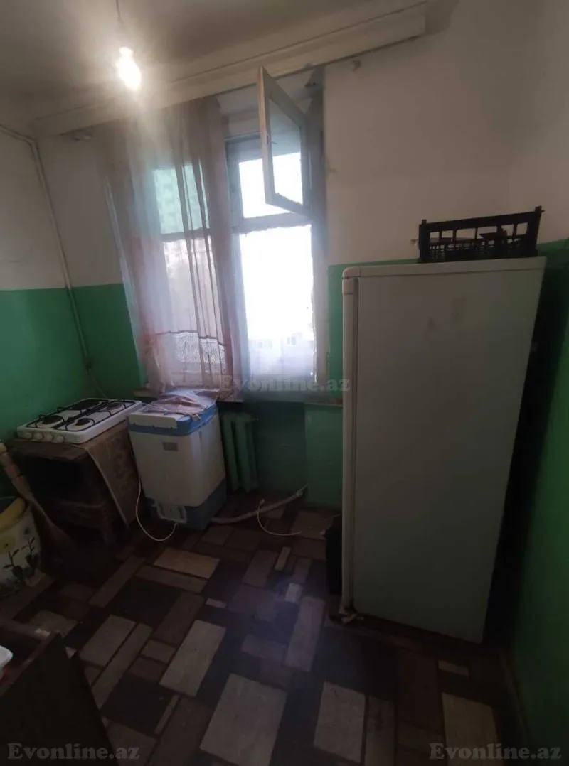 Kirayə verilir 1 otaqlı Mənzil Köhnə tikili 35 m² Bakı, Yasamal r., Elmlər Akademiyası m — Bakı