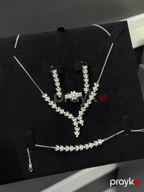 Zinət dəsti boyunbağı və sırğa və qolbaq və üzük RST_60008, gümüş 925 əyar — Bakı