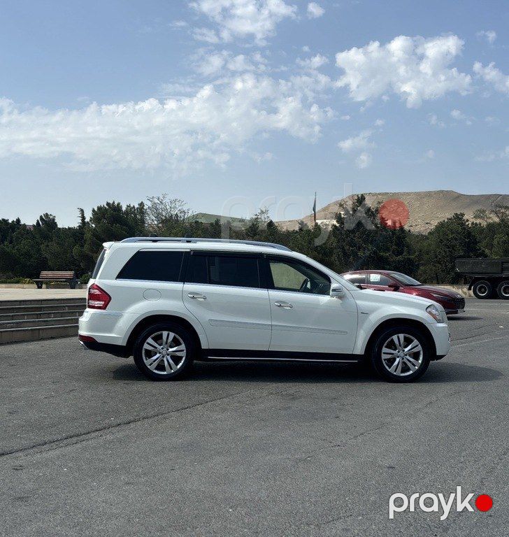 Mercedes GL 350 4MATIC, 3.0 L, 2011 il, 258 546 km — Avtomobillər, Bakı (3)