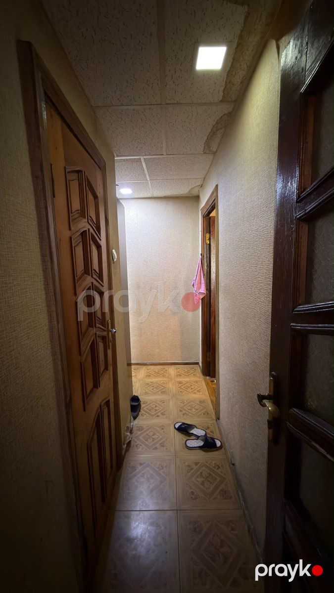 Satılır 2 otaqlı köhnə tikili 60 m² — Mənzil, Bakı (11)