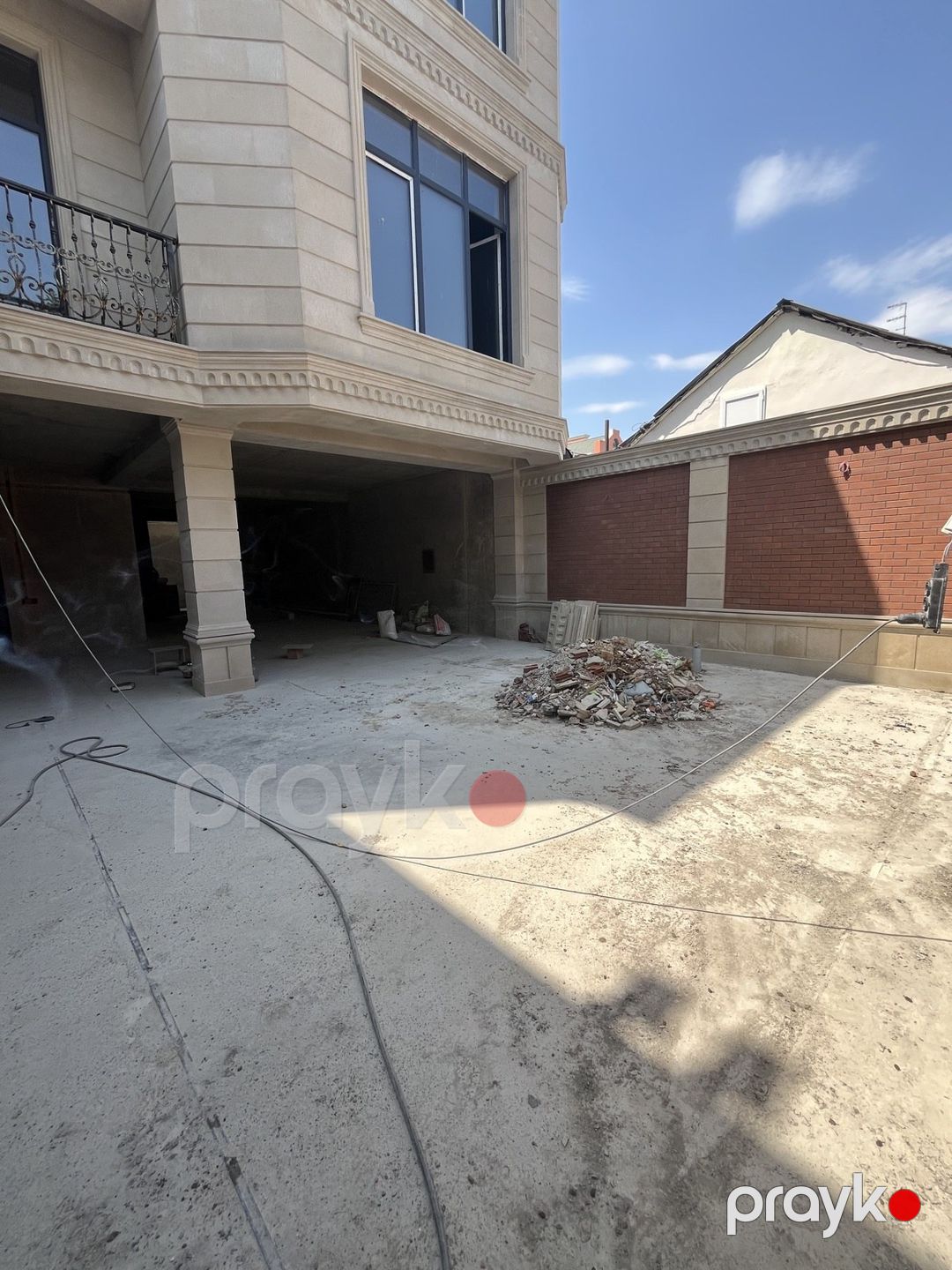 Satılır 6 otaqlı həyət evi/bağ evi 380 m² — Ev, villa, Bakı (2)