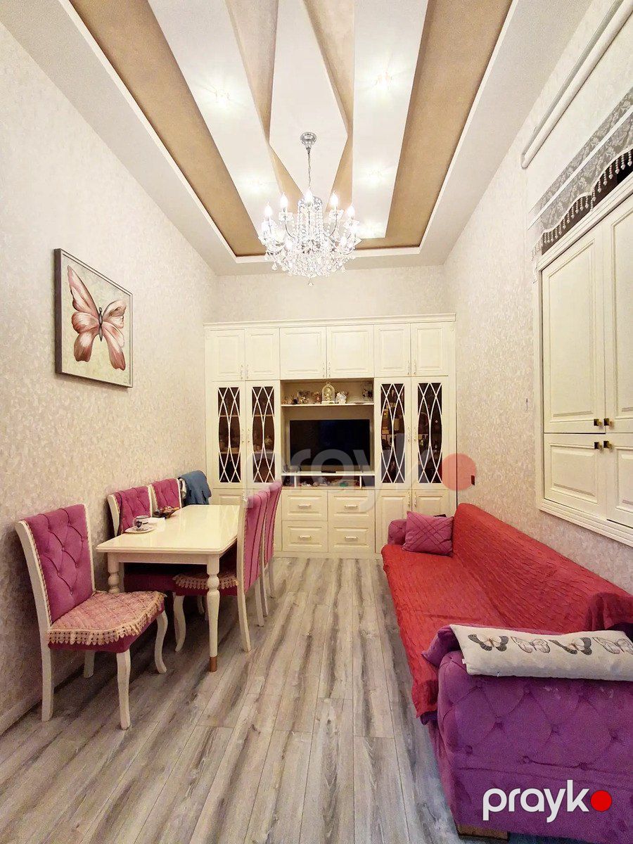 Satılır 2 otaqlı köhnə tikili 50 m² — Mənzil, Bakı (2)