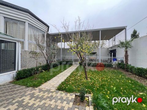 Satılır 5 otaqlı həyət evi/bağ evi 225 m² — Bakı