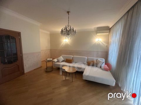 İcarəyə verilir 2 otaqlı köhnə tikili 65 m² — Bakı