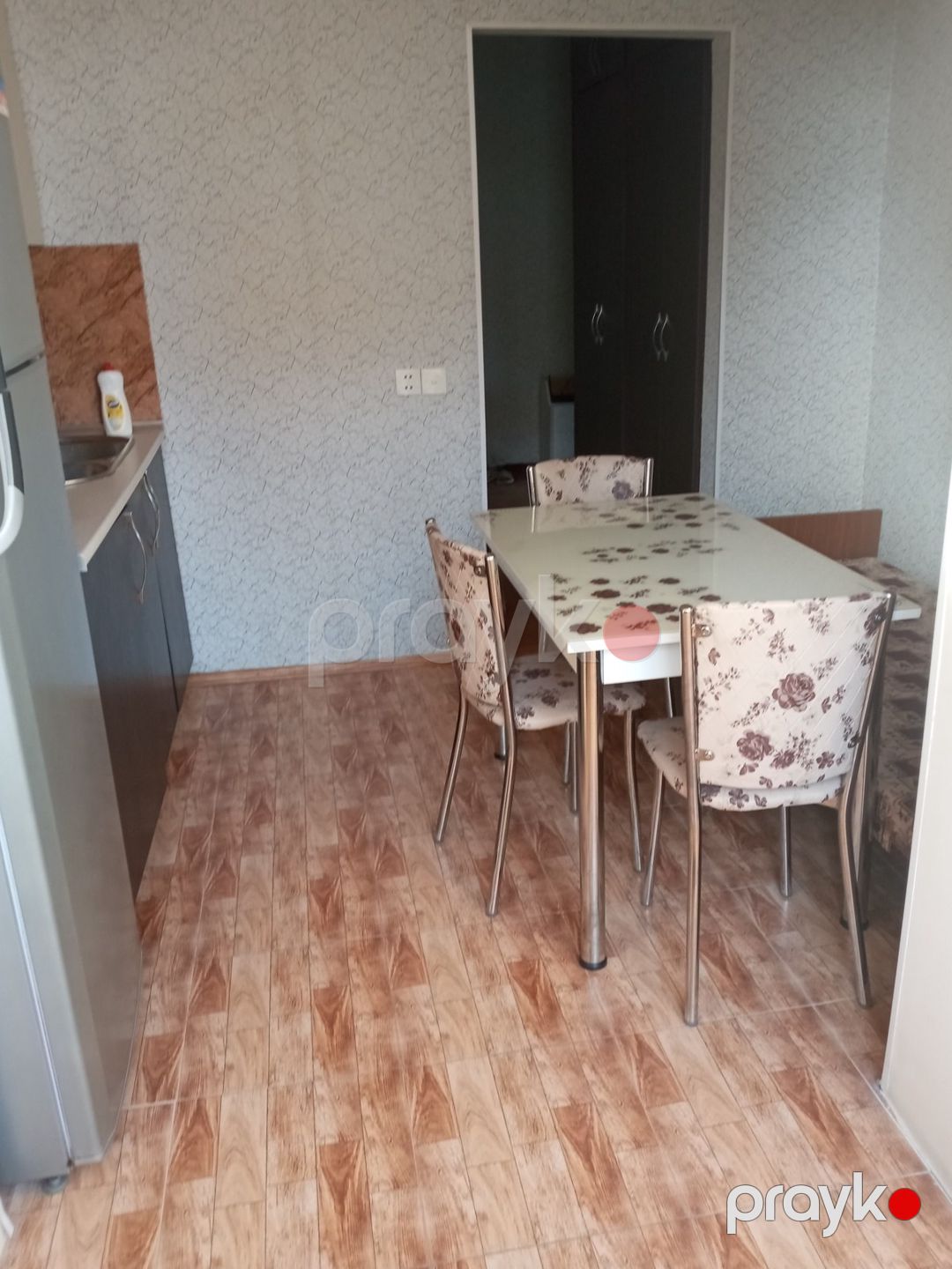 İcarəyə verilir 1 otaqlı köhnə tikili 42 m² — Mənzil, Bakı (11)