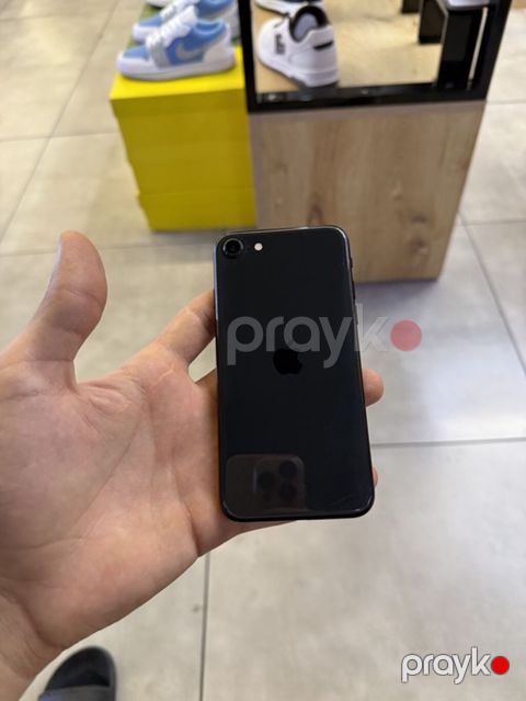 IPhone SE 2020, Qara, Qırıq — Xırdalan