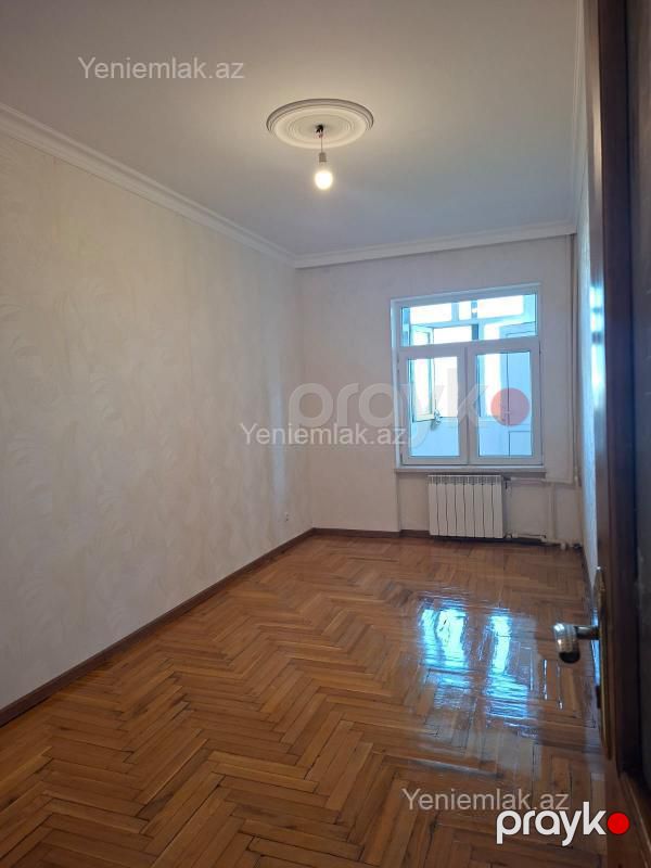 Satılır 2 otaqlı Bina evi menzil (Köhnə tikili), 62 m², Nərimanov rayonu — Mənzil, Bakı (4)