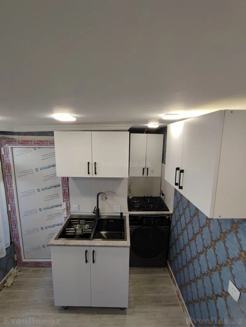 Kirayə verilir 2 otaqlı Mənzil Köhnə tikili 40 m² Bakı, Nərimanov r., 28 May m — Bakı