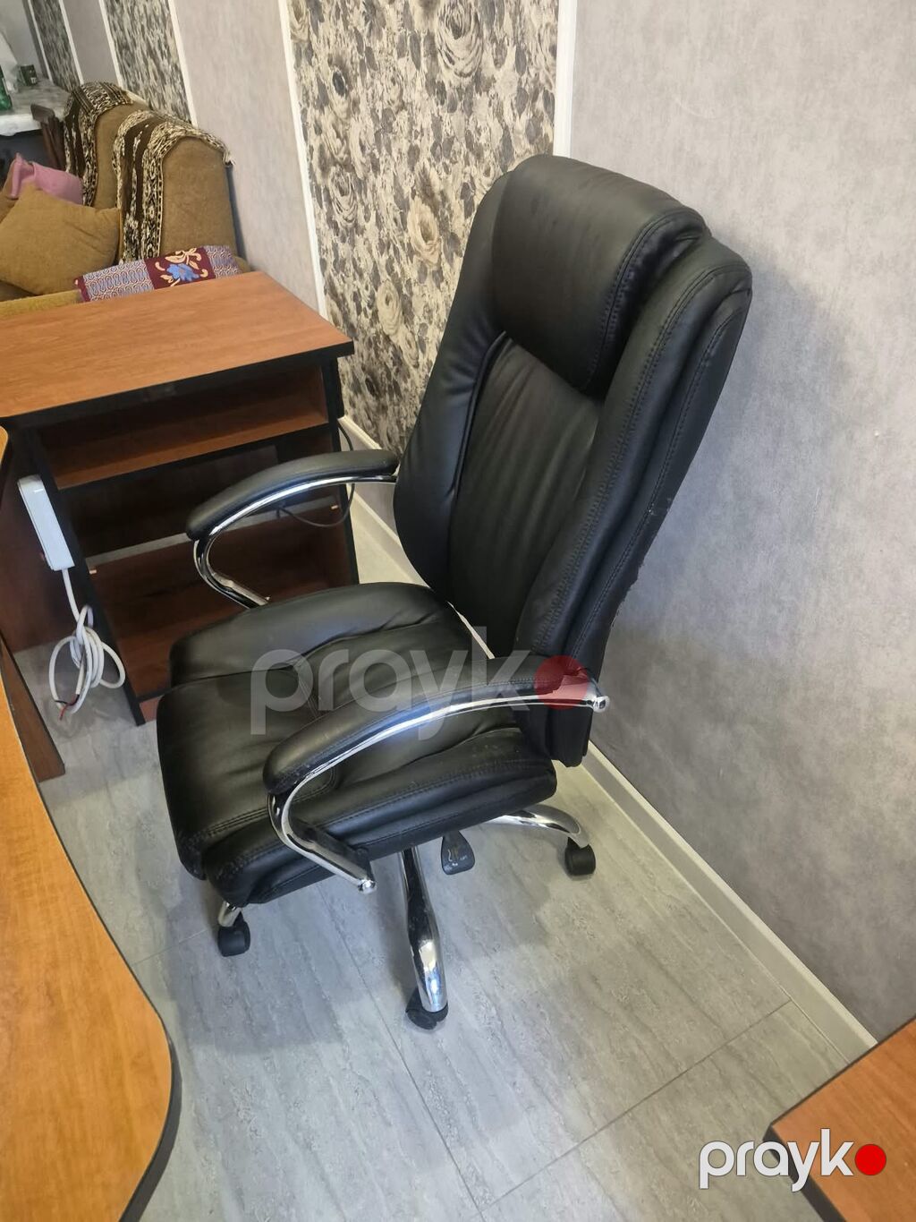 Ofis mebel dəsti Tərkibi: - Menecer/ direktor üçün iri bucaq formalı — Ofis mebeli, Bakı (2)