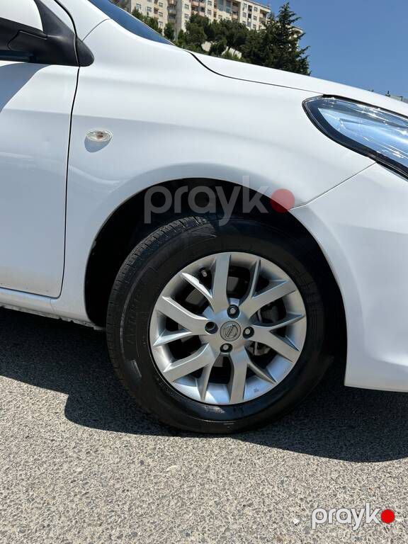 Nissan Sunny, 1.5 L, 2014 il, 213 000 km — Avtomobillər, Bakı (2)