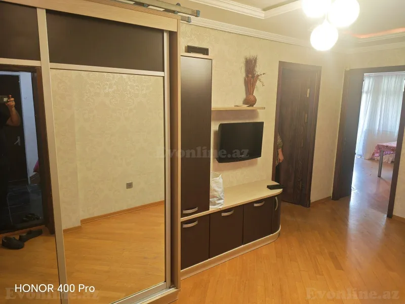 Kirayə verilir 3 otaqlı Mənzil Köhnə tikili 120 m² Bakı, Nizami r., Qara Qarayev m., 8-ci kilometr — Mənzil, Bakı (3)
