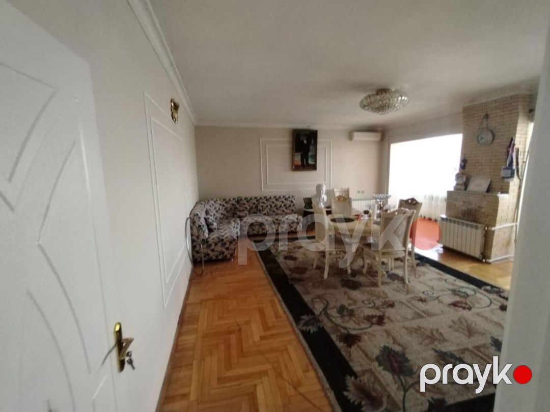 Satılır 5 otaqlı köhnə tikili 120 m² — Mənzil, Bakı (2)