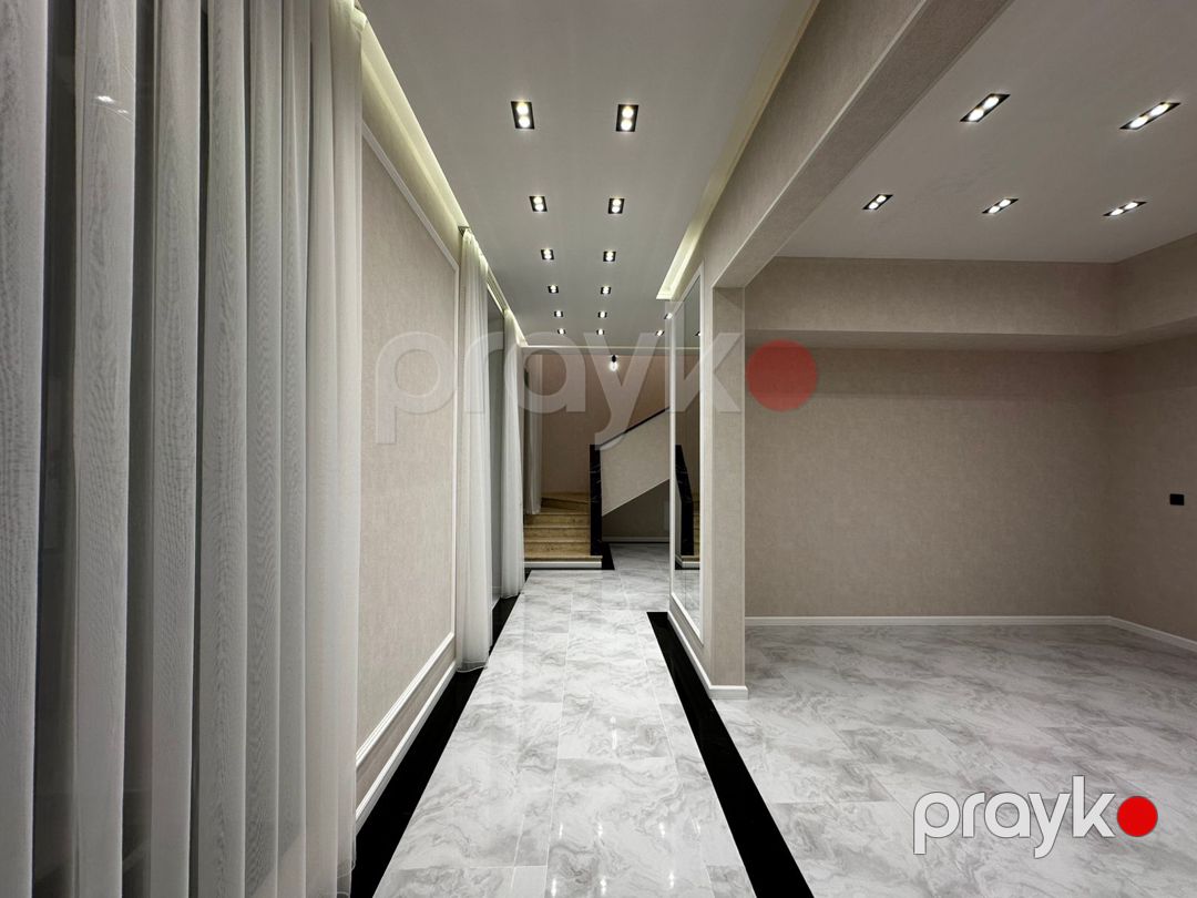 Satılır 4 otaqlı həyət evi/bağ evi 220 m² — Ev, villa, Bakı (11)