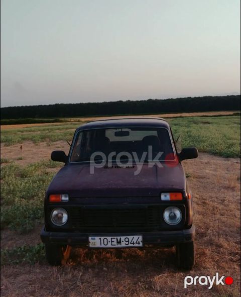 VAZ (Lada) 4x4 Niva: 1.8 l 1997 il Ofrouder/SUV — Bakı
