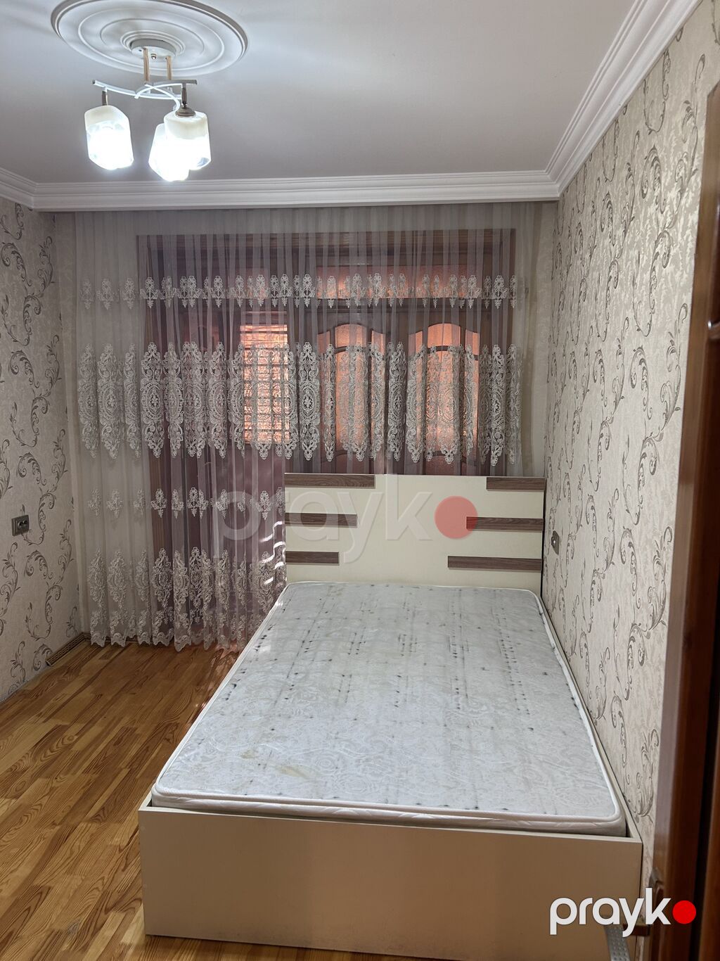 Ailəyə verilir maklerlər qəti narahat eləməsin — Mənzil, Gəncə (3)