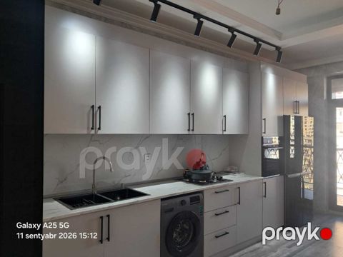 İcarəyə verilir 3 otaqlı yeni tikili 107 m²