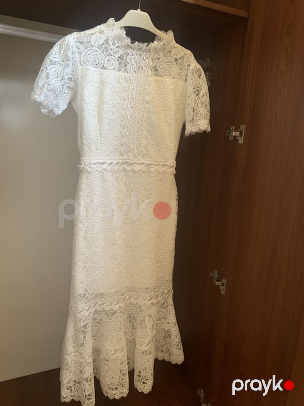 Ağ rəngli, tam krujeva detallı zərif don. - Model: midi uzunluq, ətək — Axşam paltarları, Bakı (2)