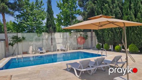 İcarəyə verilir 5 otaqlı həyət evi/bağ evi 250 m² — Bakı