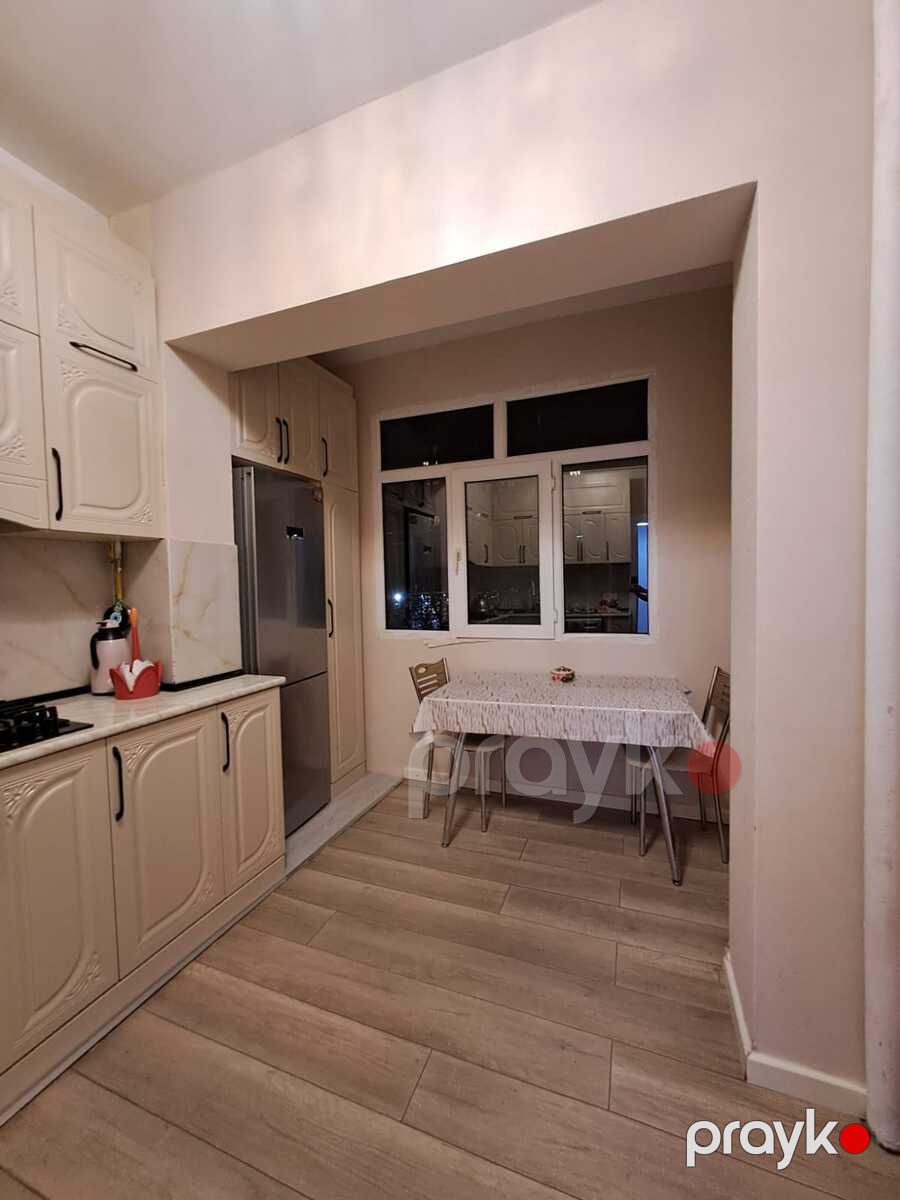 Satılır 2 otaqlı köhnə tikili 65 m² — Mənzil, Bakı (3)