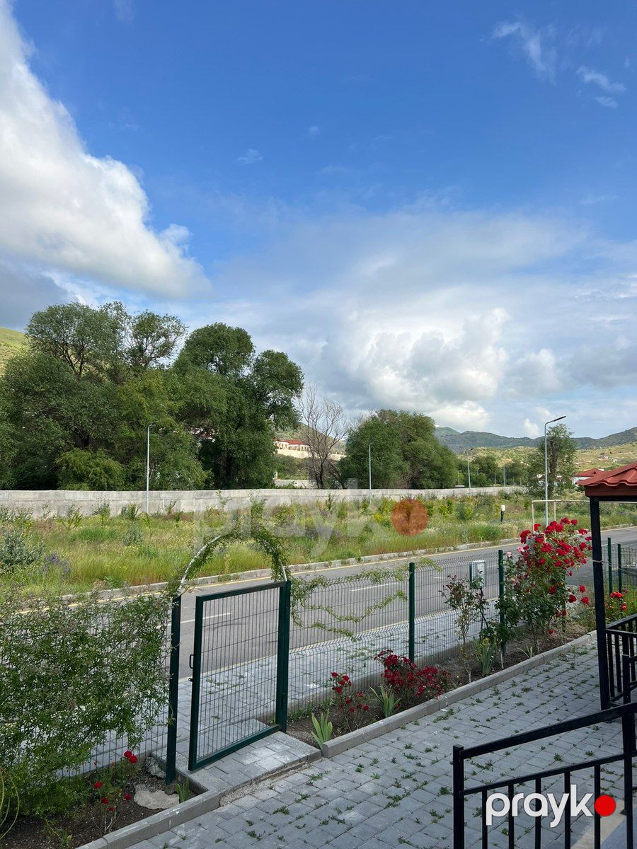 Həyət evi kirayə verilir, Laçın r — Ev, villa, Laçın (10)