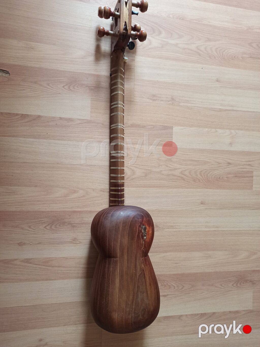 Tar qədimi tardır peto ustanın tarıdır heç bir problemi yoxdur — Gitarlar və digər simli alətlər, Gəncə (3)