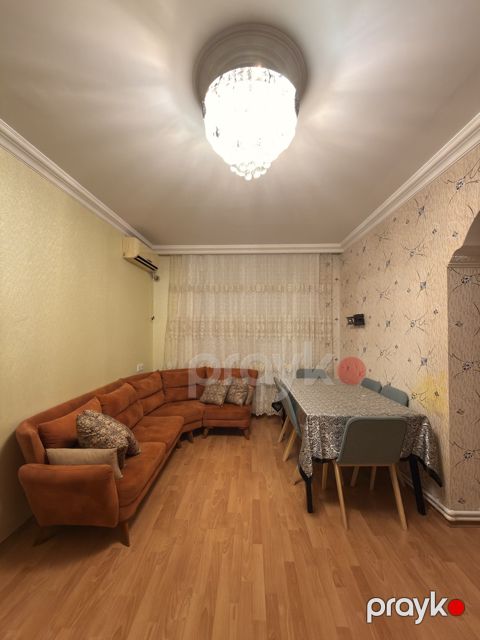 İcarəyə verilir 2 otaqlı köhnə tikili 54 m² — Bakı