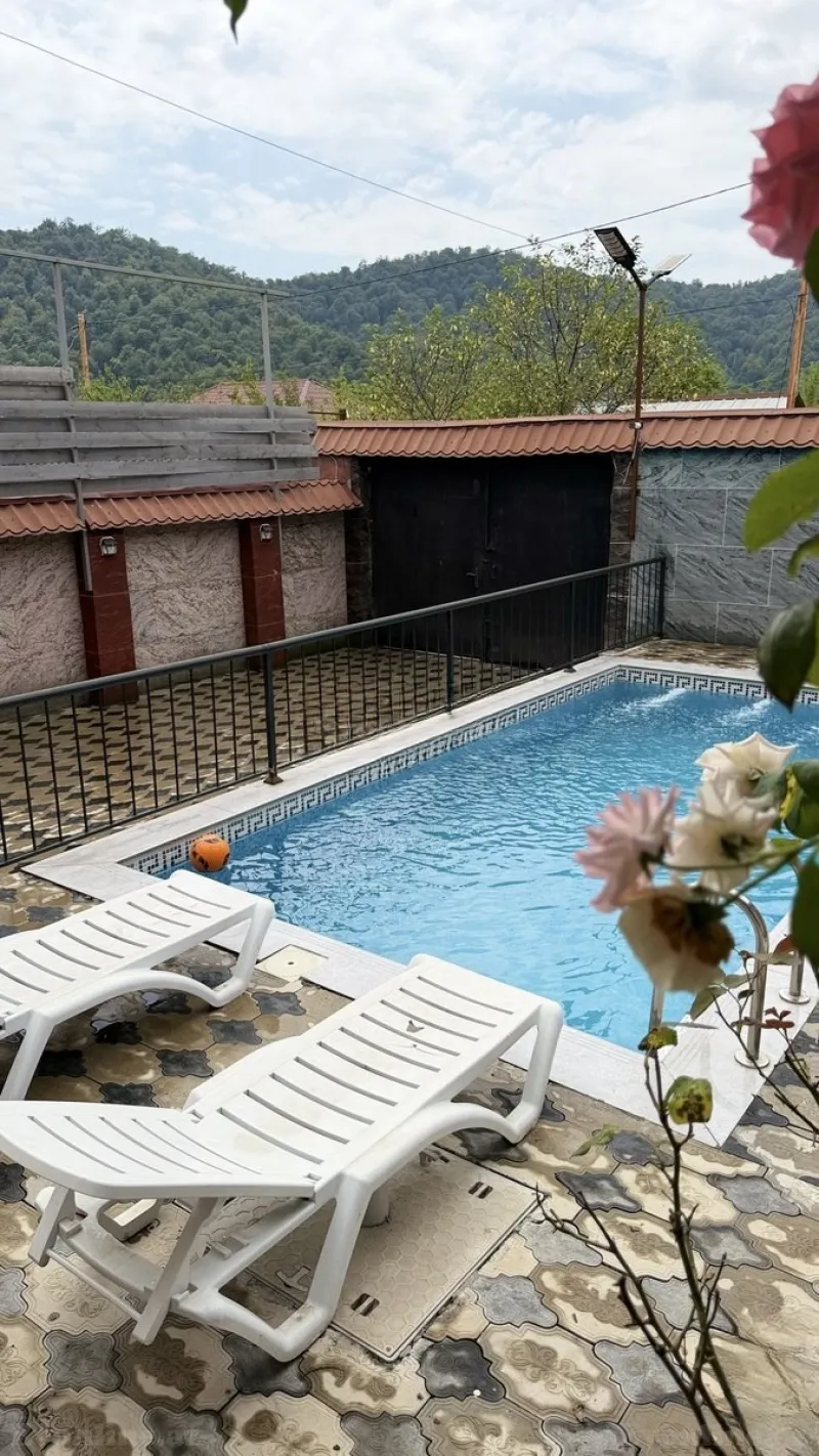 Kirayə verilir 4 otaqlı Həyət evi 180 m² Qəbələ — Ev, villa, Qəbələ (3)