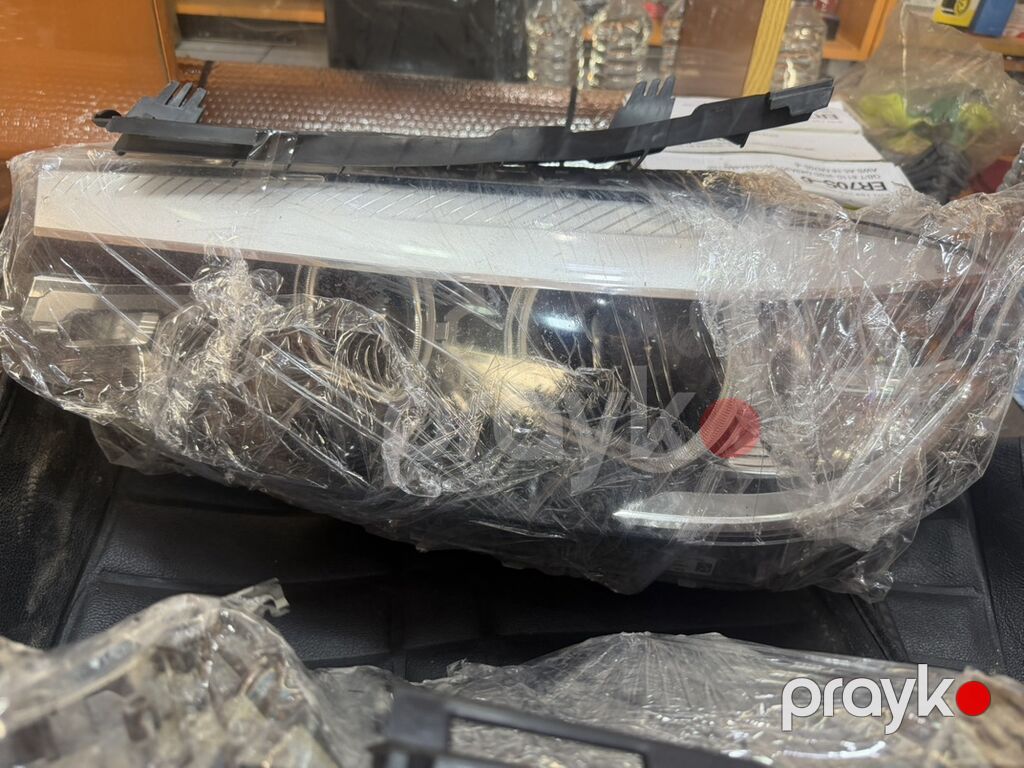 BMW G30 orijinal ön faralar (cüt) — Avtomobil işığı, Bakı (2)