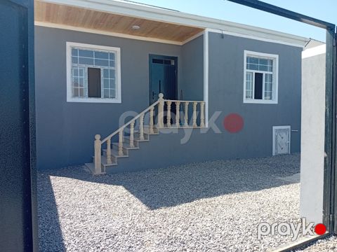 Satılır 3 otaqlı həyət evi/bağ evi 80 m² — Bakı