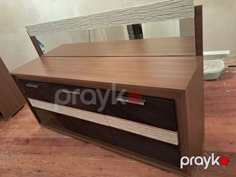 Mebel dəsti – komod güzgü ilə və iki qapılı şkaf - Material: ağac — Bakı