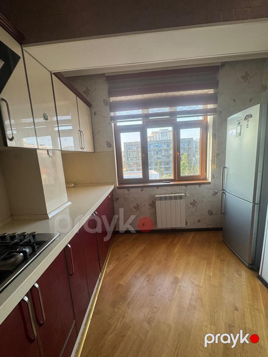 Satılır 2 otaqlı köhnə tikili 70 m² — Mənzil, Bakı (12)