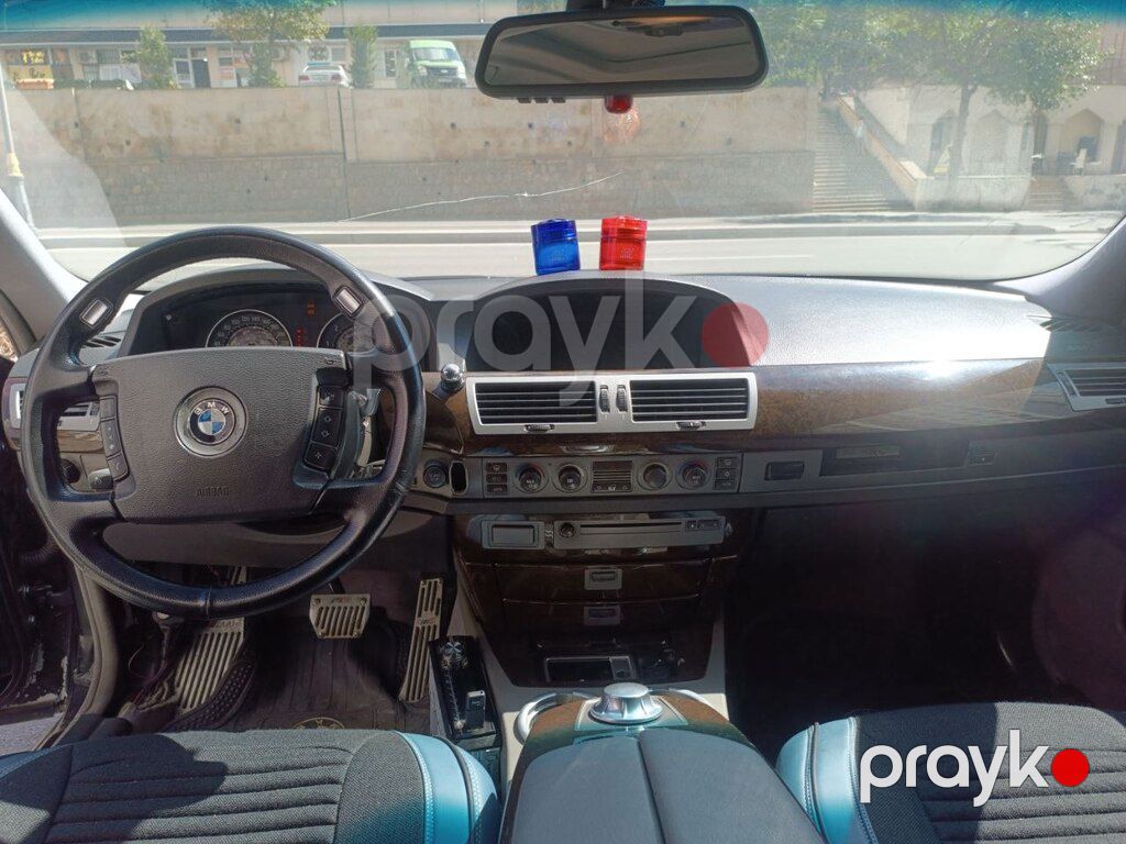 BMW 745, 4.4 L, 2001 il, 300 000 km — Avtomobillər, Bakı (3)