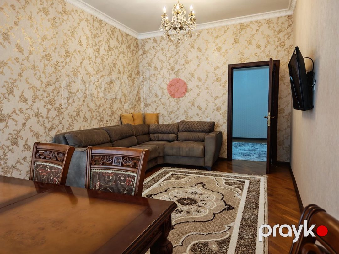 3 otaqlı mənzil kirayə verilir, 95 m², Vladislav Plotnikov küç., Bakı — Mənzil (3)