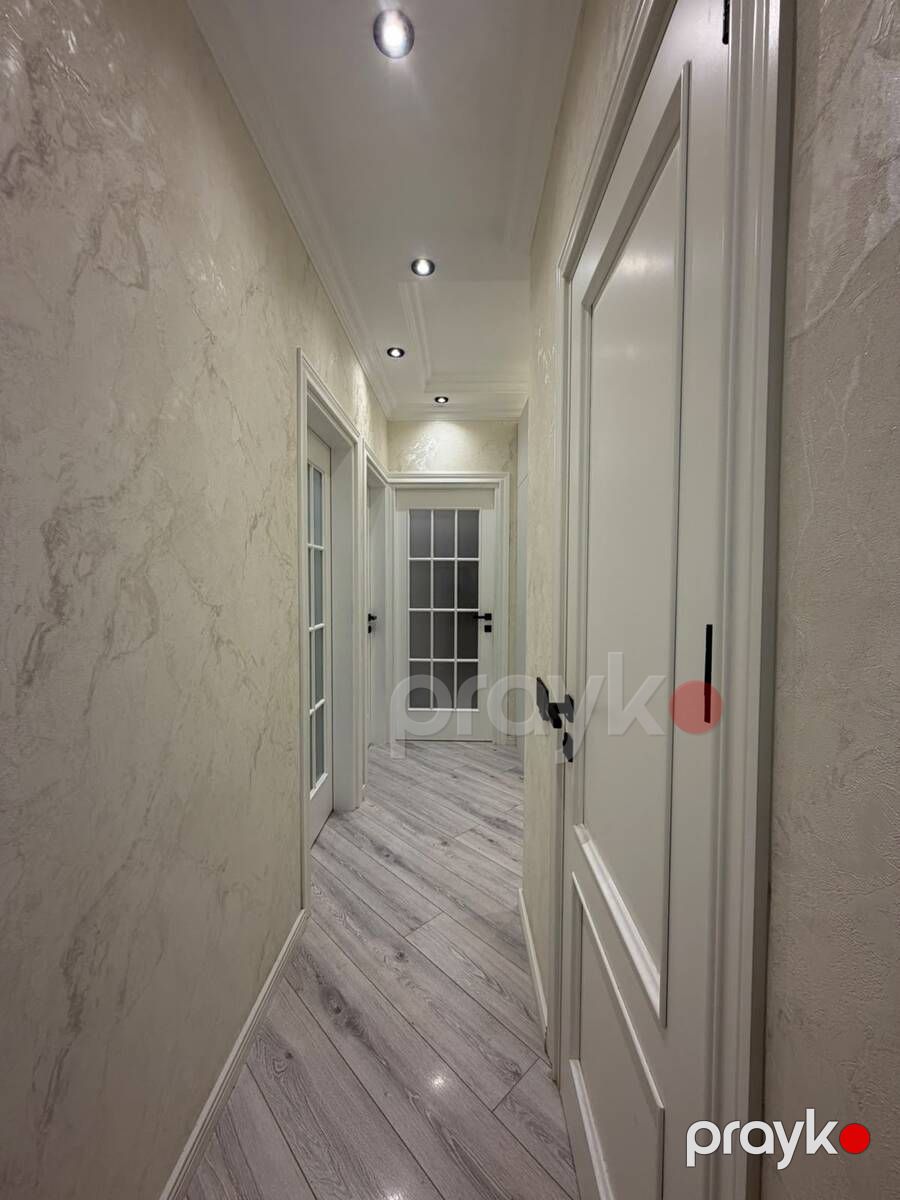 Satılır 3 otaqlı köhnə tikili 100 m² — Mənzil, Bakı (5)
