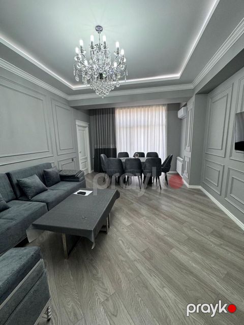 İcarəyə verilir 3 otaqlı yeni tikili 110 m²